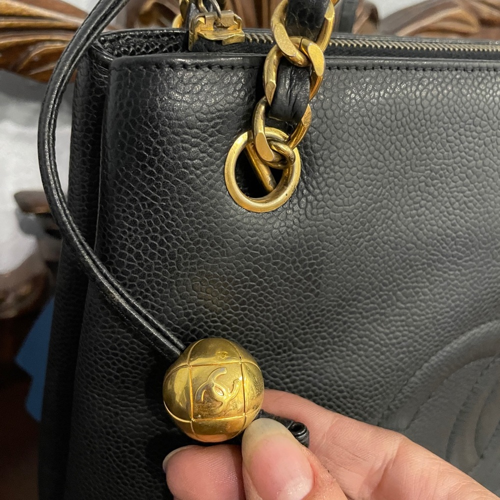 SOLD Chanel Vintage Timeless Chain Shopping Tote Shoulder Bag Caviar Leather - Picture 16 of 17